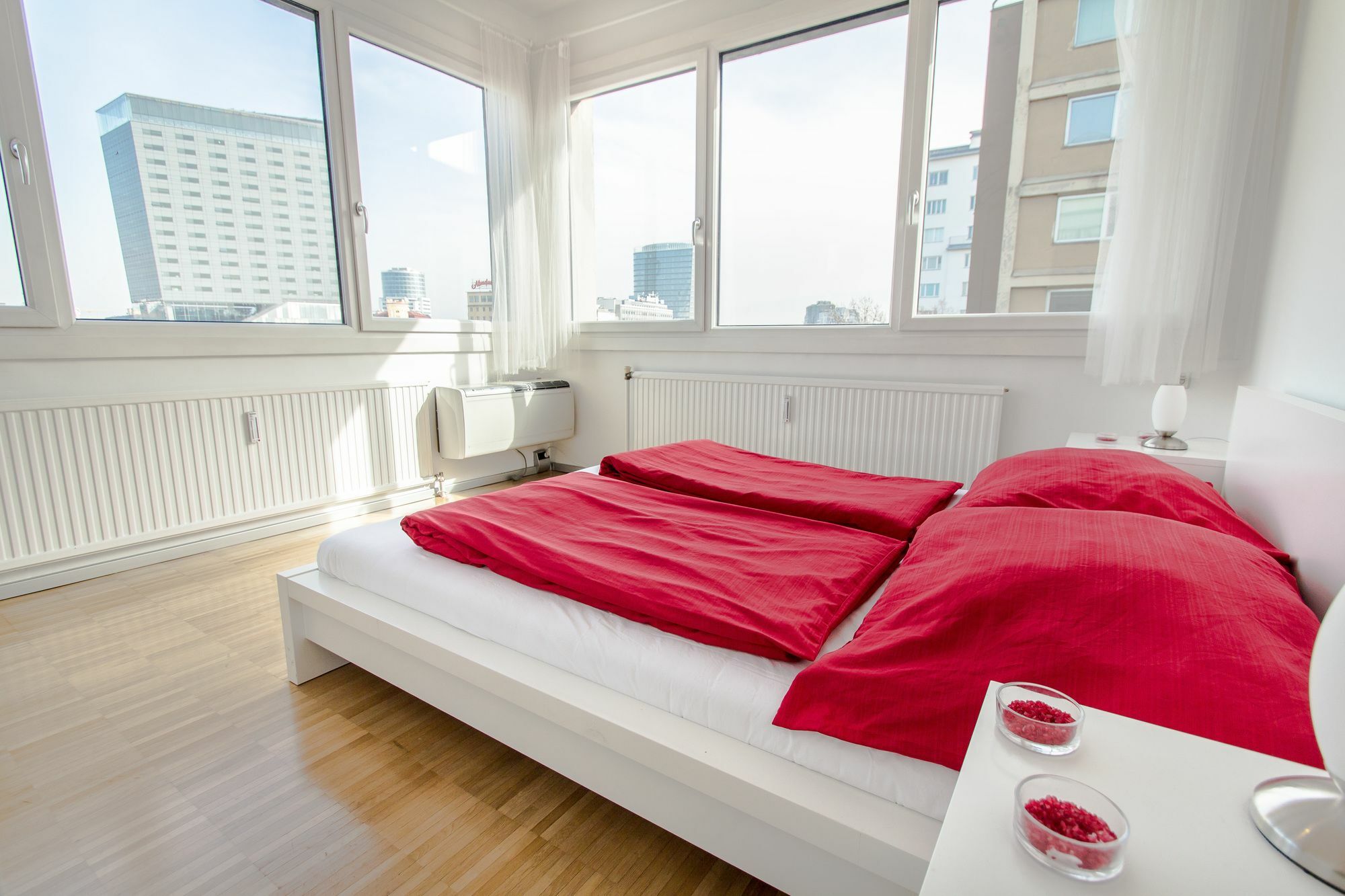 Living Schwedenplatz Apartment เวียนนา ภายนอก รูปภาพ
